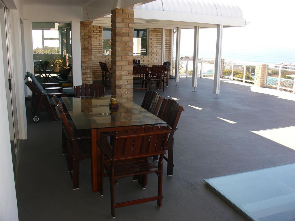 On The Bay Guesthouse Kruisfontein 外观 照片